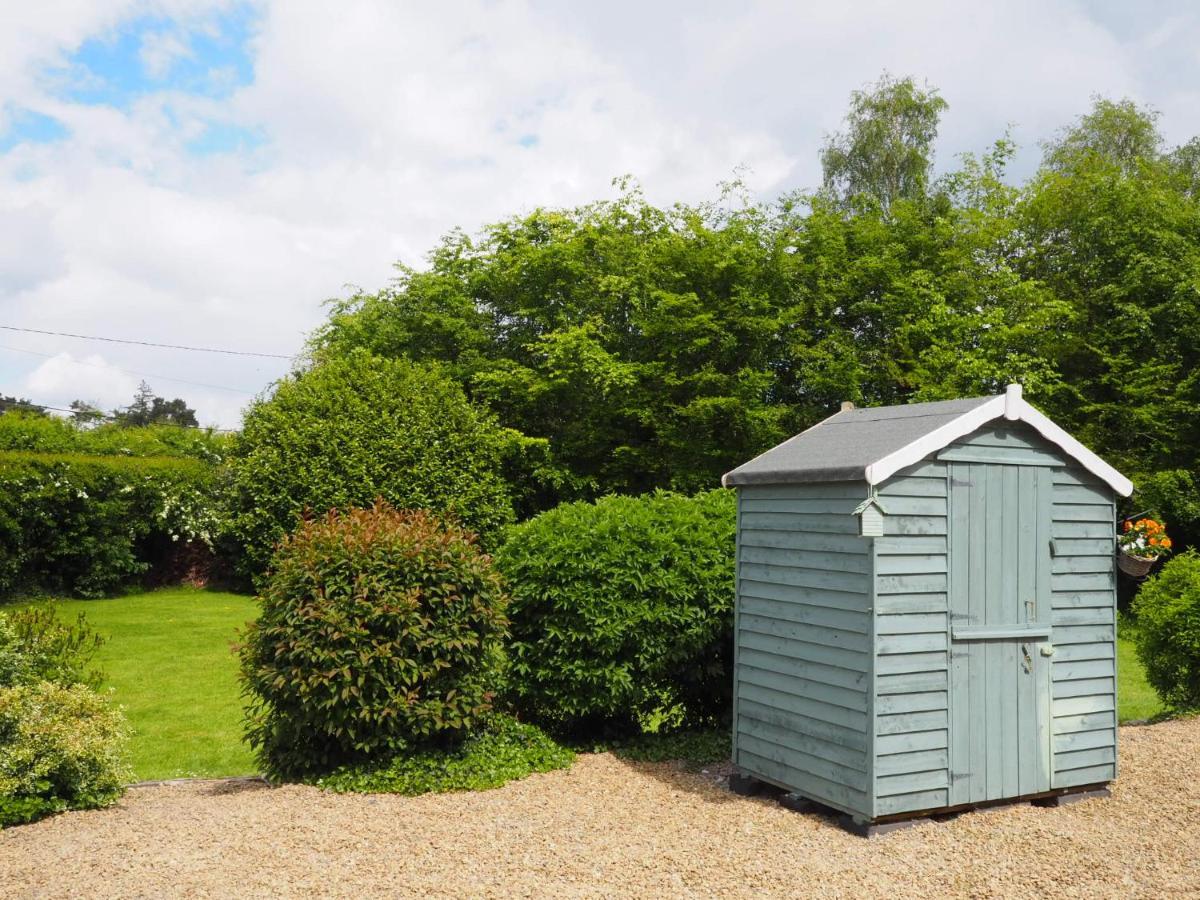 Inglewood Lodge B&B Naas Exterior photo